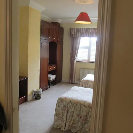 Bed & Breakfast Neidin House