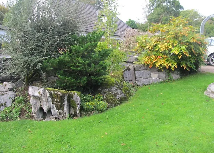 Couette-café Neidin House